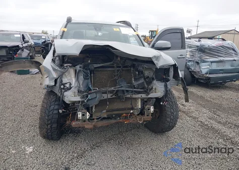 2021 Toyota Tacoma Trd Off-Road из США, поврежденный, VIN 3TMDZ5BN3MM103252